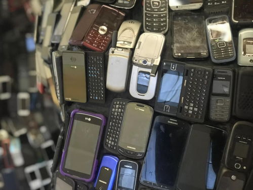 當(dāng)科技遇見藝術(shù) 廢舊電子產(chǎn)品雕塑中的時(shí)代印記